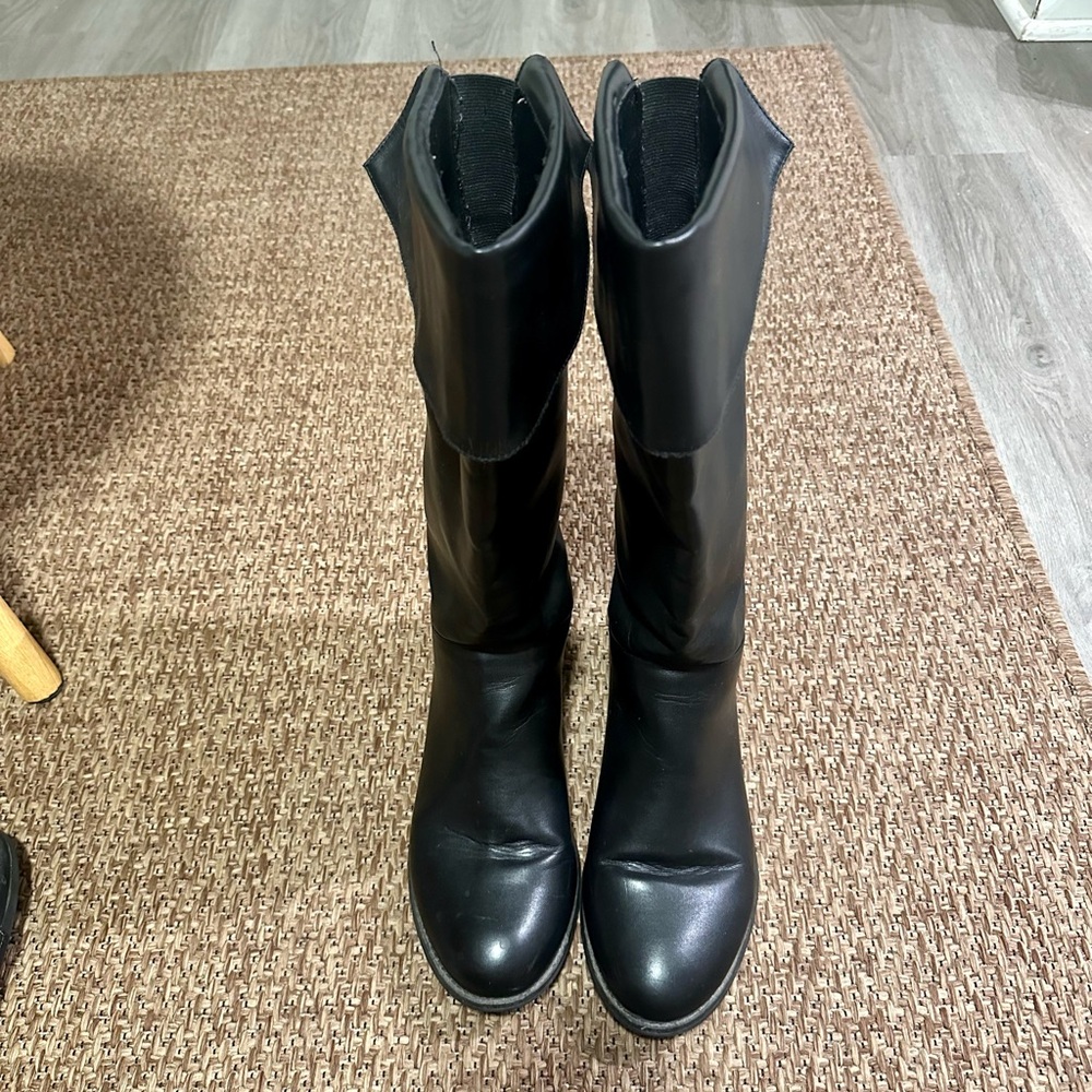 Chinese Laundry Elegant Black Leather Heeled Boots Size 9